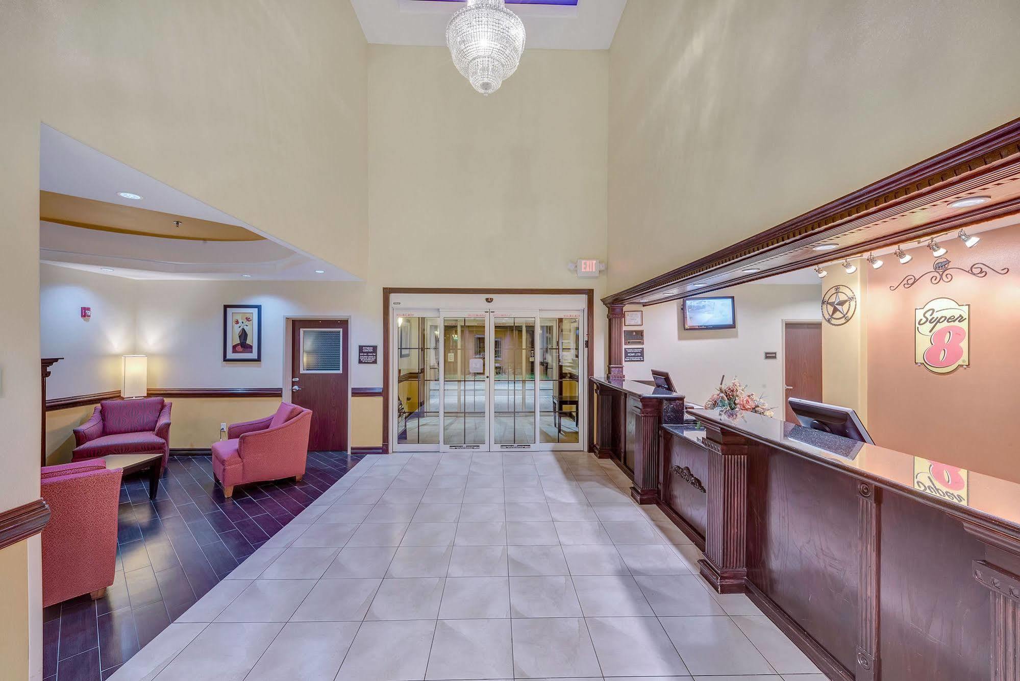 Super 8 By Wyndham Hidalgo At La Plaza Mall & Mcallen Airport Экстерьер фото